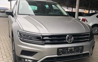 Volkswagen Tiguan II, 2018 год, 3 190 000 рублей, 1 фотография