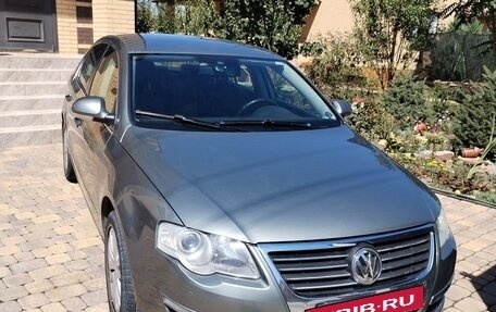 Volkswagen Passat B6, 2008 год, 1 200 000 рублей, 2 фотография