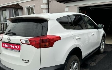 Toyota RAV4, 2013 год, 2 350 000 рублей, 5 фотография