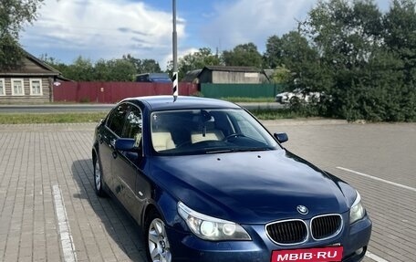 BMW 5 серия, 2004 год, 950 000 рублей, 1 фотография