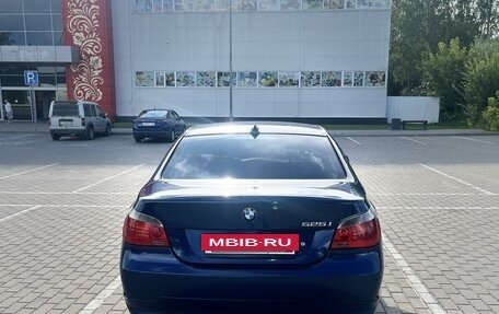 BMW 5 серия, 2004 год, 950 000 рублей, 4 фотография