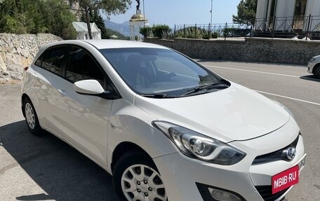 Hyundai i30 II рестайлинг, 2013 год, 1 250 000 рублей, 2 фотография