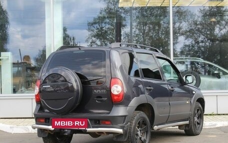 Chevrolet Niva I рестайлинг, 2017 год, 860 000 рублей, 3 фотография