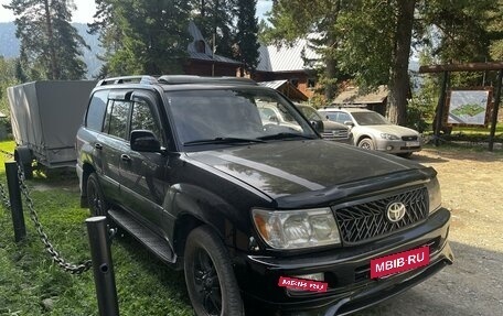 Toyota Land Cruiser 100 рестайлинг 2, 2005 год, 3 200 000 рублей, 3 фотография