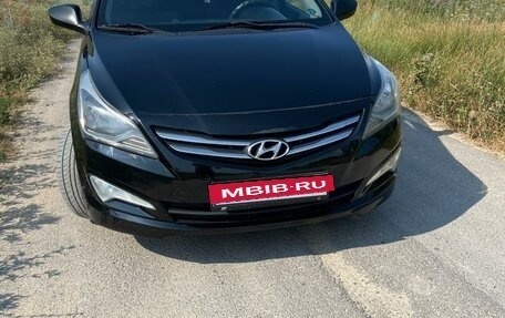 Hyundai Solaris II рестайлинг, 2014 год, 1 250 000 рублей, 1 фотография