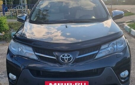 Toyota RAV4, 2014 год, 2 970 000 рублей, 4 фотография