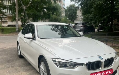 BMW 3 серия, 2018 год, 3 100 000 рублей, 4 фотография