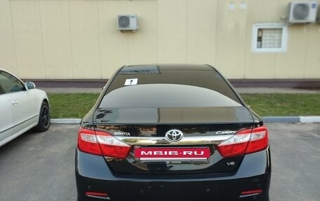 Toyota Camry, 2011 год, 1 700 000 рублей, 3 фотография