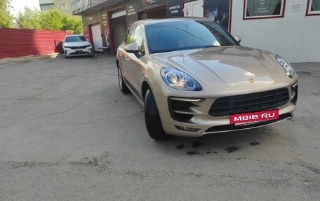 Porsche Macan I рестайлинг, 2015 год, 4 200 000 рублей, 2 фотография