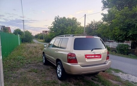 Toyota Highlander III, 2004 год, 1 750 000 рублей, 5 фотография