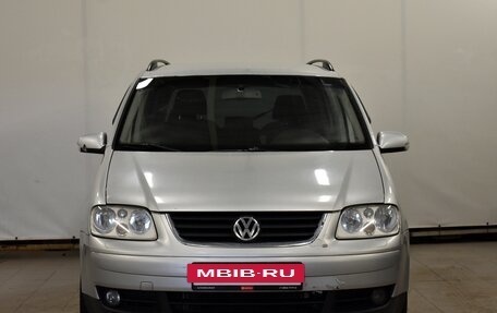 Volkswagen Touran III, 2006 год, 610 000 рублей, 3 фотография