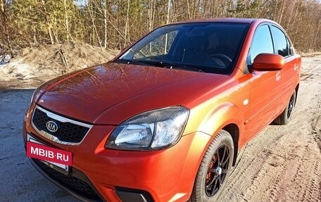 KIA Rio II, 2010 год, 640 000 рублей, 1 фотография