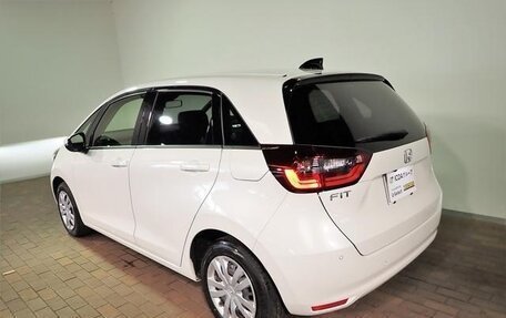 Honda Fit, 2021 год, 1 000 000 рублей, 3 фотография