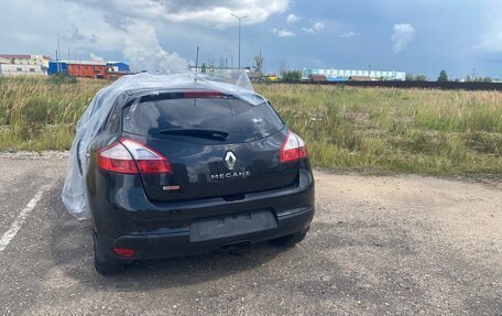 Renault Megane III, 2013 год, 370 000 рублей, 2 фотография