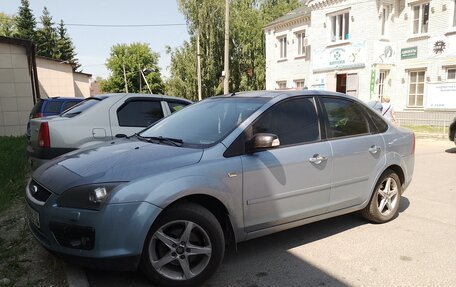 Ford Focus II рестайлинг, 2006 год, 550 000 рублей, 2 фотография