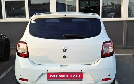 Renault Sandero II рестайлинг, 2014 год, 750 000 рублей, 2 фотография