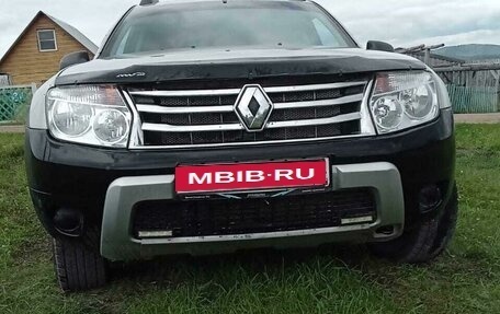 Renault Duster I рестайлинг, 2013 год, 800 000 рублей, 2 фотография