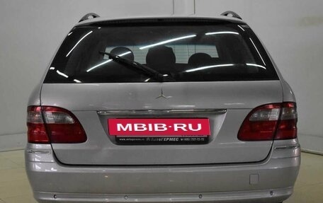 Mercedes-Benz E-Класс, 2005 год, 703 000 рублей, 3 фотография