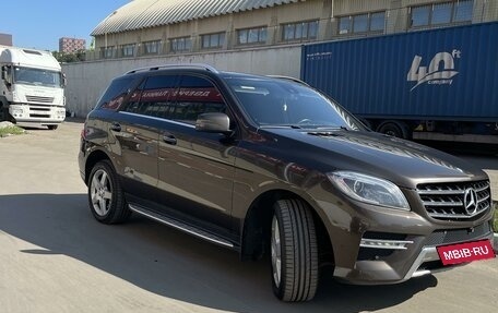 Mercedes-Benz M-Класс, 2014 год, 3 200 000 рублей, 3 фотография