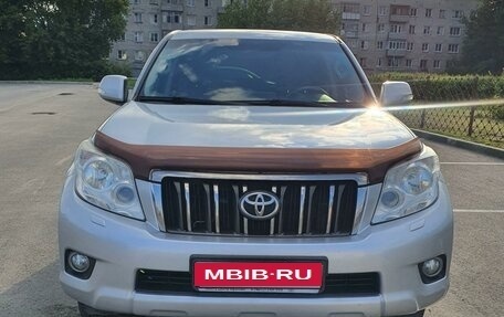 Toyota Land Cruiser Prado 150 рестайлинг 2, 2013 год, 3 150 000 рублей, 5 фотография