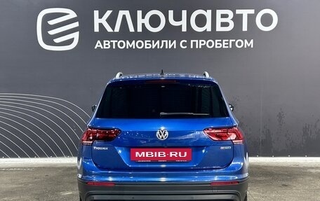 Volkswagen Tiguan II, 2018 год, 2 547 000 рублей, 6 фотография