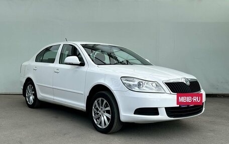 Skoda Octavia, 2012 год, 990 000 рублей, 2 фотография