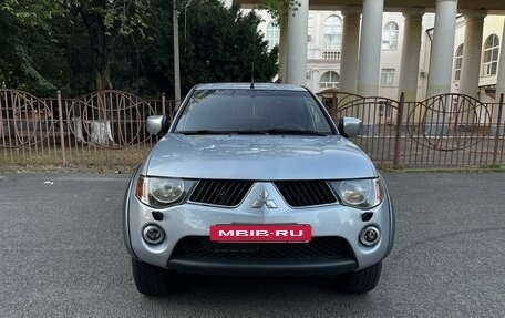 Mitsubishi L200 IV рестайлинг, 2007 год, 1 375 000 рублей, 1 фотография