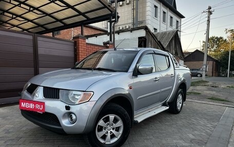 Mitsubishi L200 IV рестайлинг, 2007 год, 1 375 000 рублей, 2 фотография