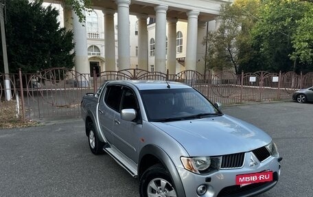 Mitsubishi L200 IV рестайлинг, 2007 год, 1 375 000 рублей, 3 фотография