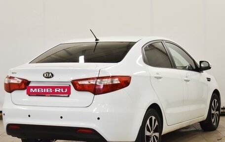 KIA Rio III рестайлинг, 2013 год, 870 000 рублей, 2 фотография