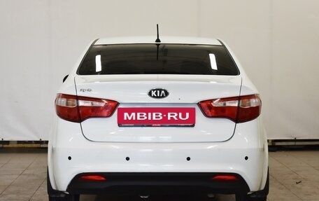 KIA Rio III рестайлинг, 2013 год, 870 000 рублей, 4 фотография