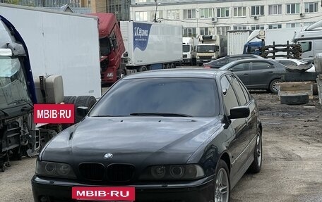 BMW 5 серия, 2002 год, 800 000 рублей, 4 фотография