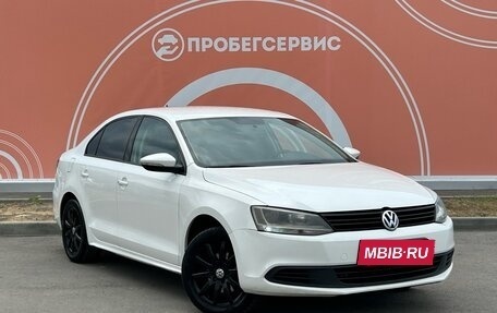 Volkswagen Jetta VI, 2014 год, 1 199 000 рублей, 3 фотография