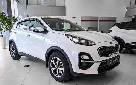 KIA Sportage IV рестайлинг, 2019 год, 2 440 000 рублей, 3 фотография