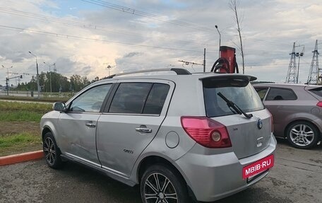 Geely MK Cross I, 2013 год, 274 000 рублей, 1 фотография