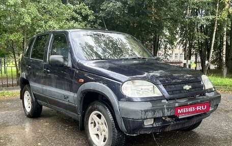 Chevrolet Niva I рестайлинг, 2004 год, 320 000 рублей, 2 фотография