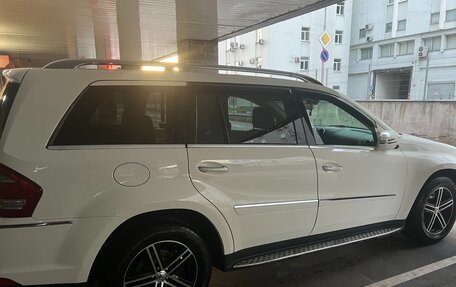 Mercedes-Benz GL-Класс, 2011 год, 2 100 000 рублей, 2 фотография