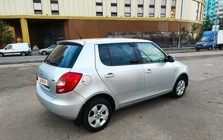 Skoda Fabia II, 2009 год, 600 000 рублей, 2 фотография