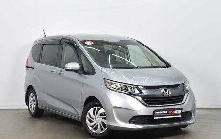 Honda Freed II, 2017 год, 1 790 995 рублей, 2 фотография