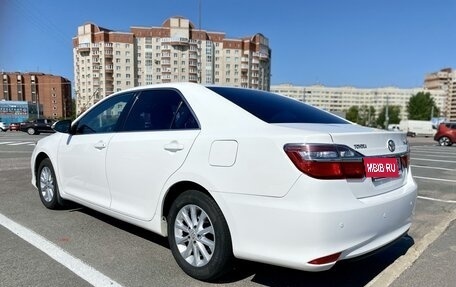 Toyota Camry, 2015 год, 1 780 000 рублей, 3 фотография