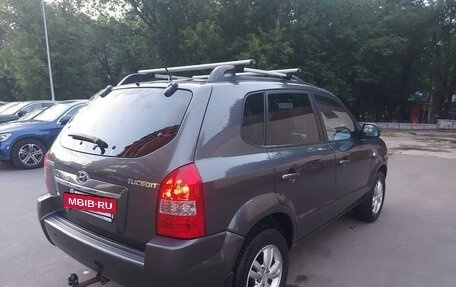 Hyundai Tucson III, 2008 год, 950 000 рублей, 3 фотография