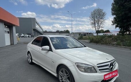 Mercedes-Benz C-Класс, 2010 год, 1 350 000 рублей, 3 фотография