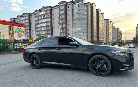 Honda Accord IX рестайлинг, 2018 год, 2 300 000 рублей, 6 фотография