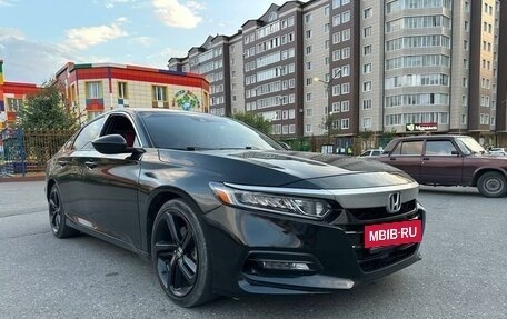 Honda Accord IX рестайлинг, 2018 год, 2 300 000 рублей, 7 фотография