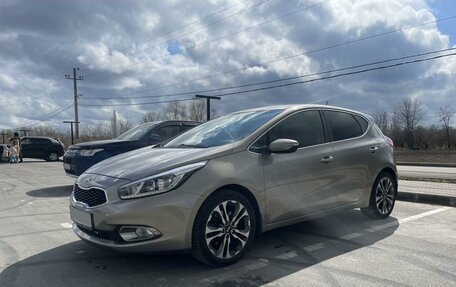 KIA cee'd III, 2014 год, 1 420 000 рублей, 2 фотография