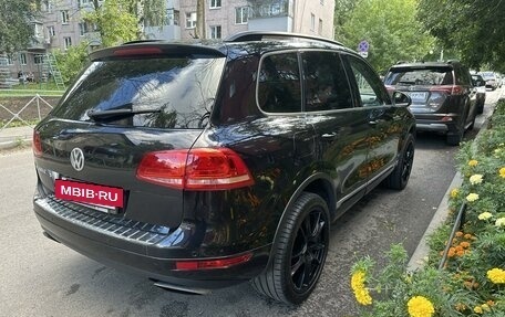 Volkswagen Touareg III, 2013 год, 2 000 000 рублей, 2 фотография