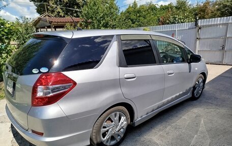 Honda Fit Shuttle I рестайлинг, 2012 год, 1 060 000 рублей, 4 фотография