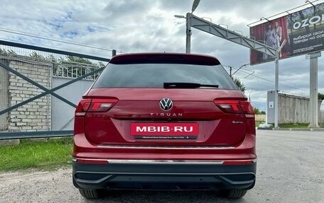 Volkswagen Tiguan II, 2020 год, 2 800 000 рублей, 10 фотография