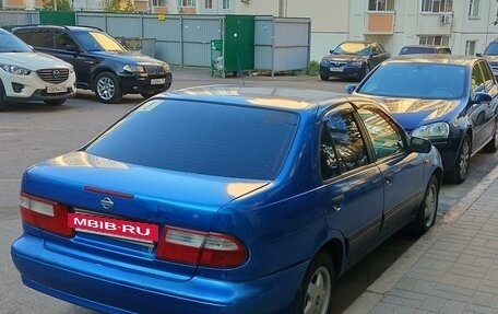 Nissan Almera, 1998 год, 299 000 рублей, 3 фотография