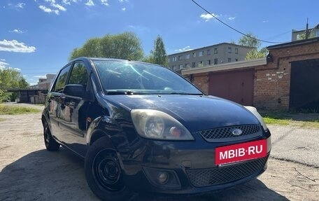 Ford Fiesta, 2007 год, 420 000 рублей, 3 фотография